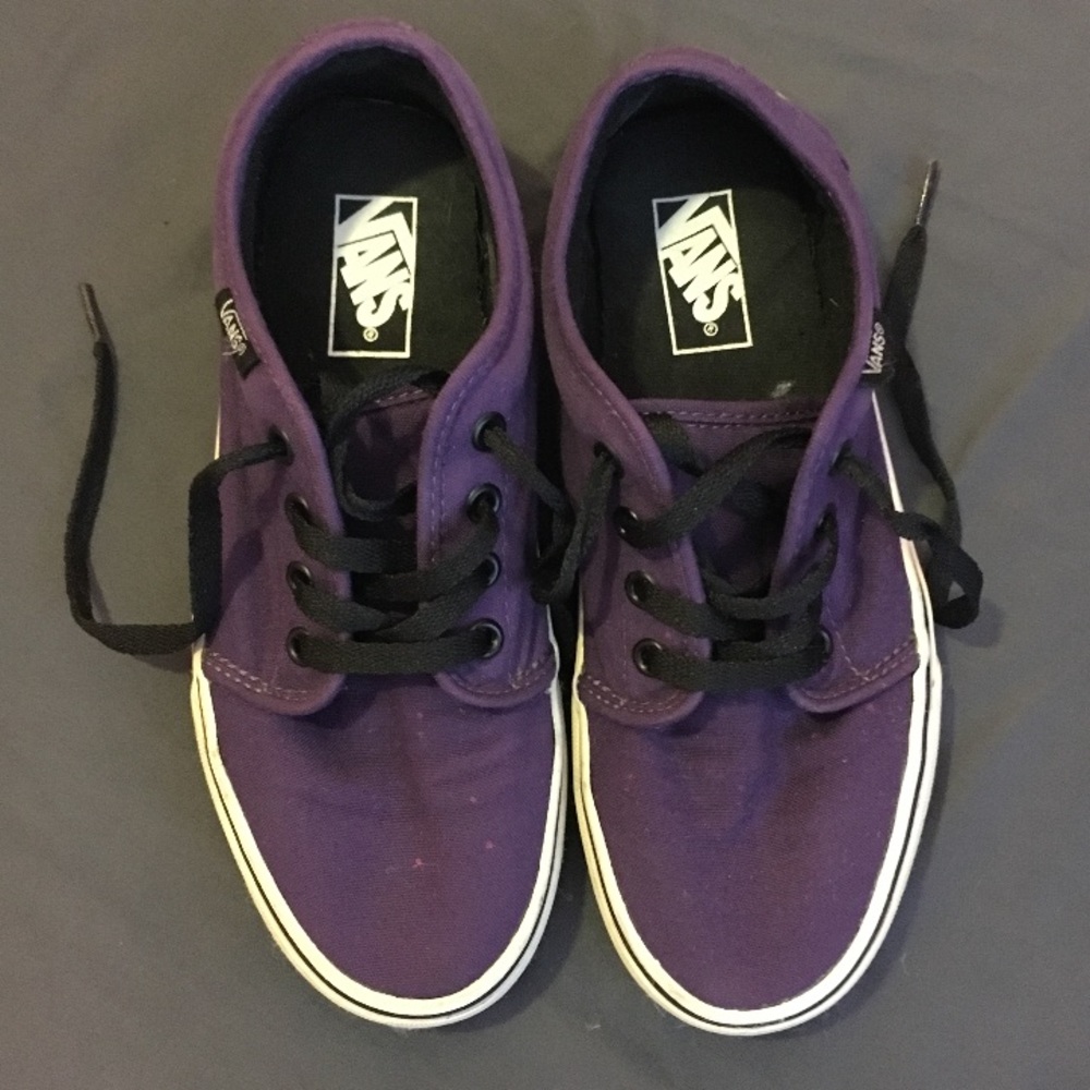 Women’s size 7 purple vans